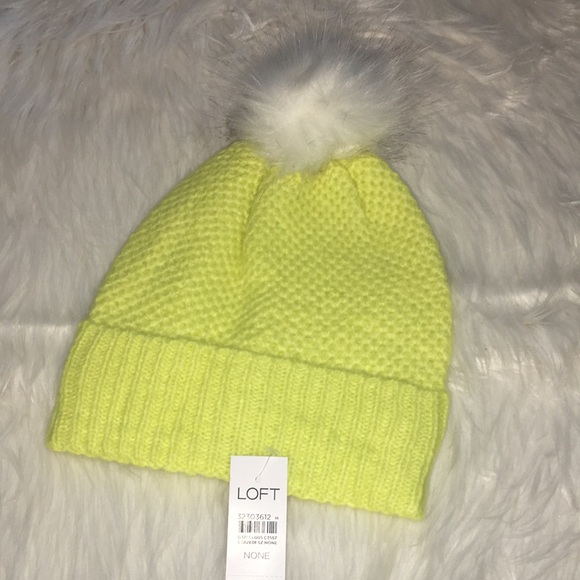 NWT Loft Stitchy Scarf (matching beanie available separately) - Picture 8 of 8